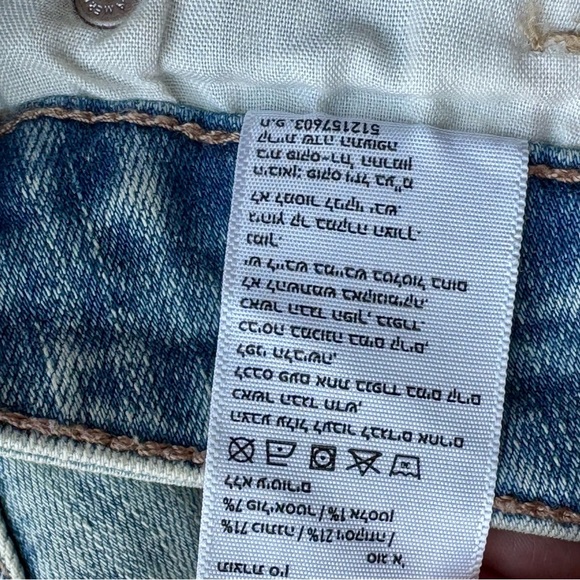 American Eagle Shortie Denim Shorts Lace Distressed Light Wash Size 0 - Picture 6 of 11